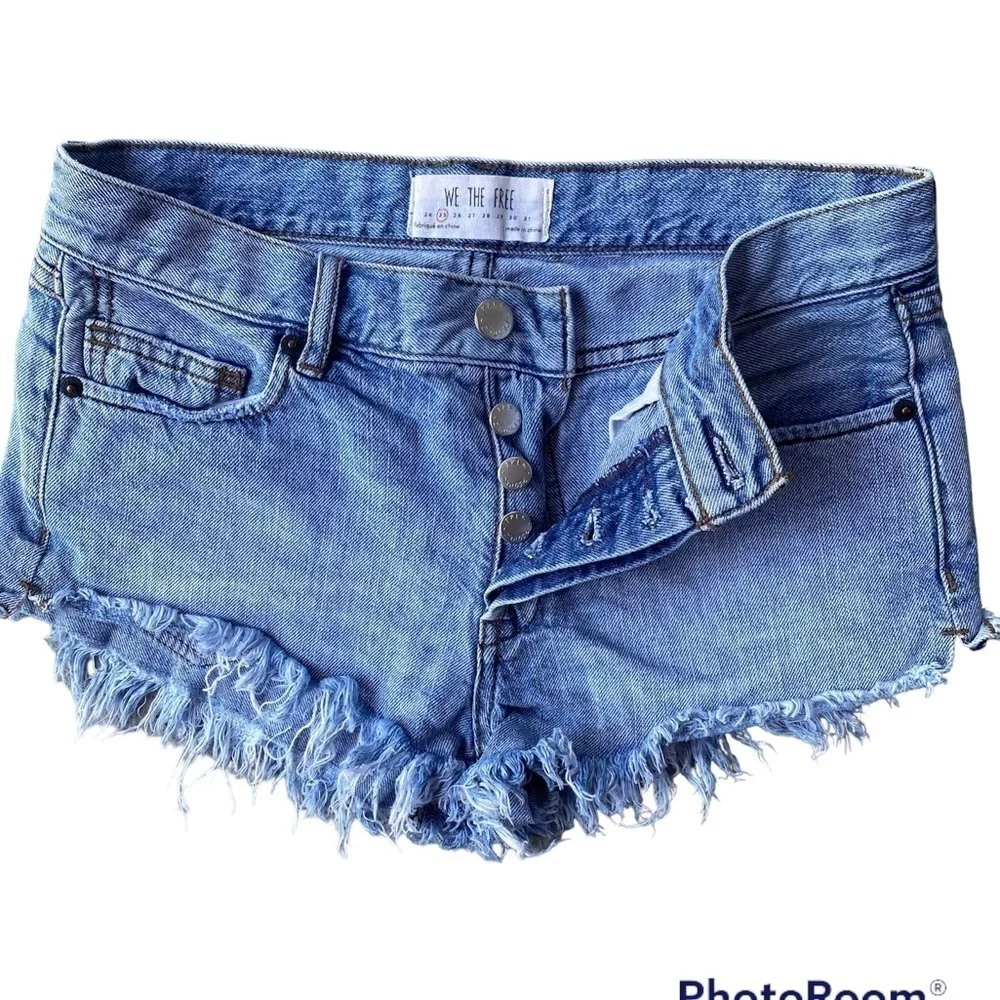 Free People We The Free Denim Distressed Shorts 25